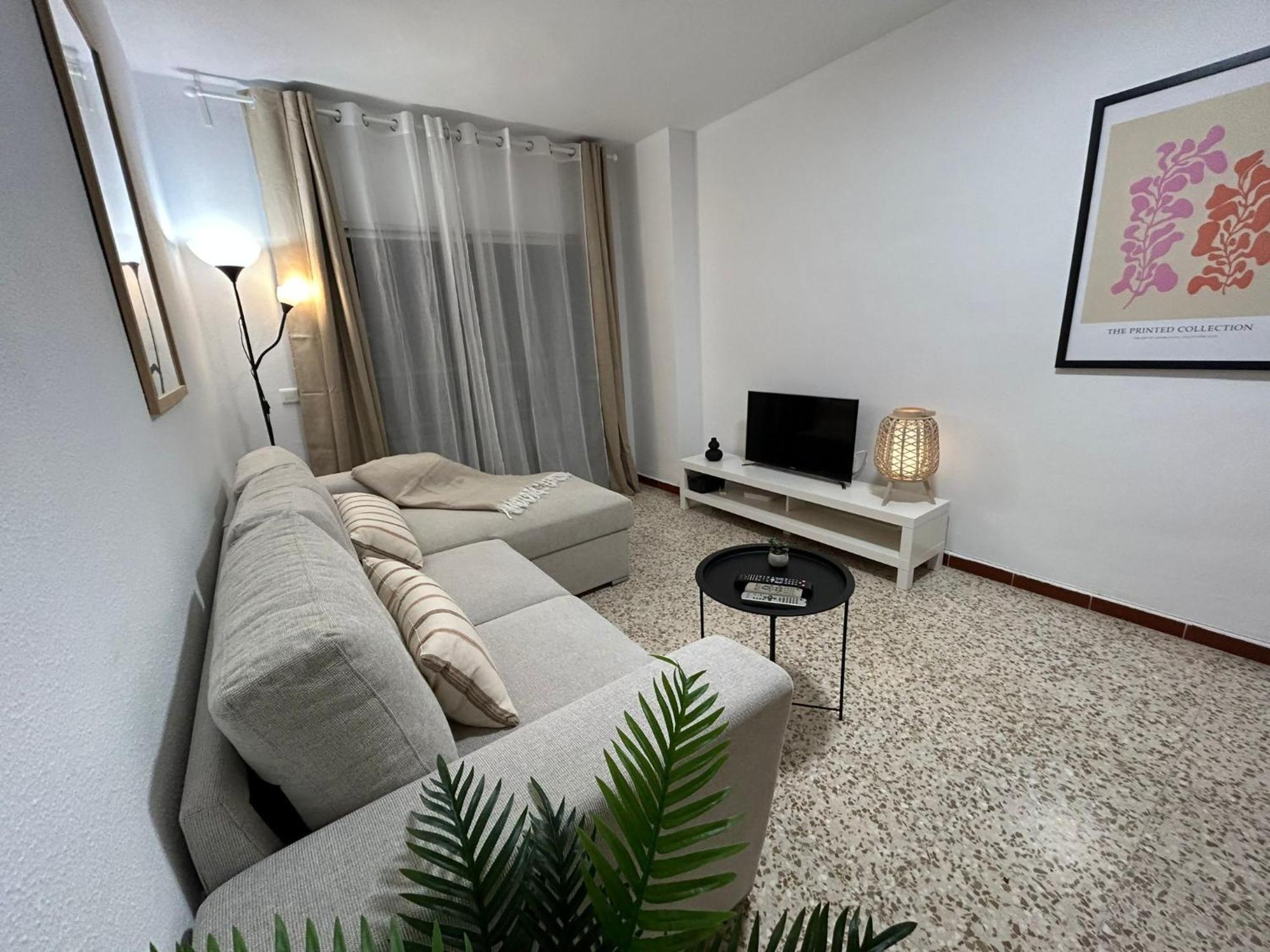 Апартаменты Vialia Piso Centrico Wifi Maria Zambrano Andra Малага Экстерьер фото